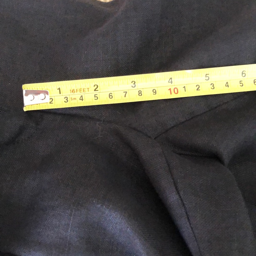 Irish linen blck crop pant Waist measures 30” laying flat. Size 4 Talbots - Picture 4 of 8